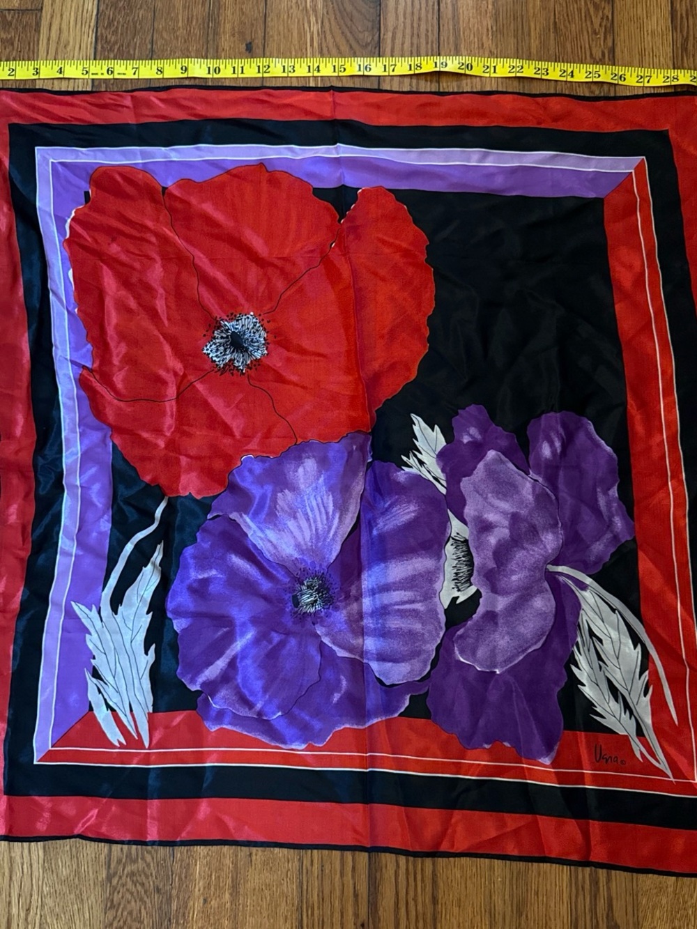 Vintage Vera Neumann Graphic Floral Scarf   29 x 29 inches